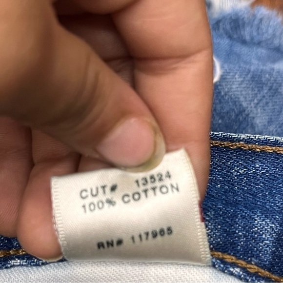 J brand distressed libra wash denim shorts - Picture 5 of 7